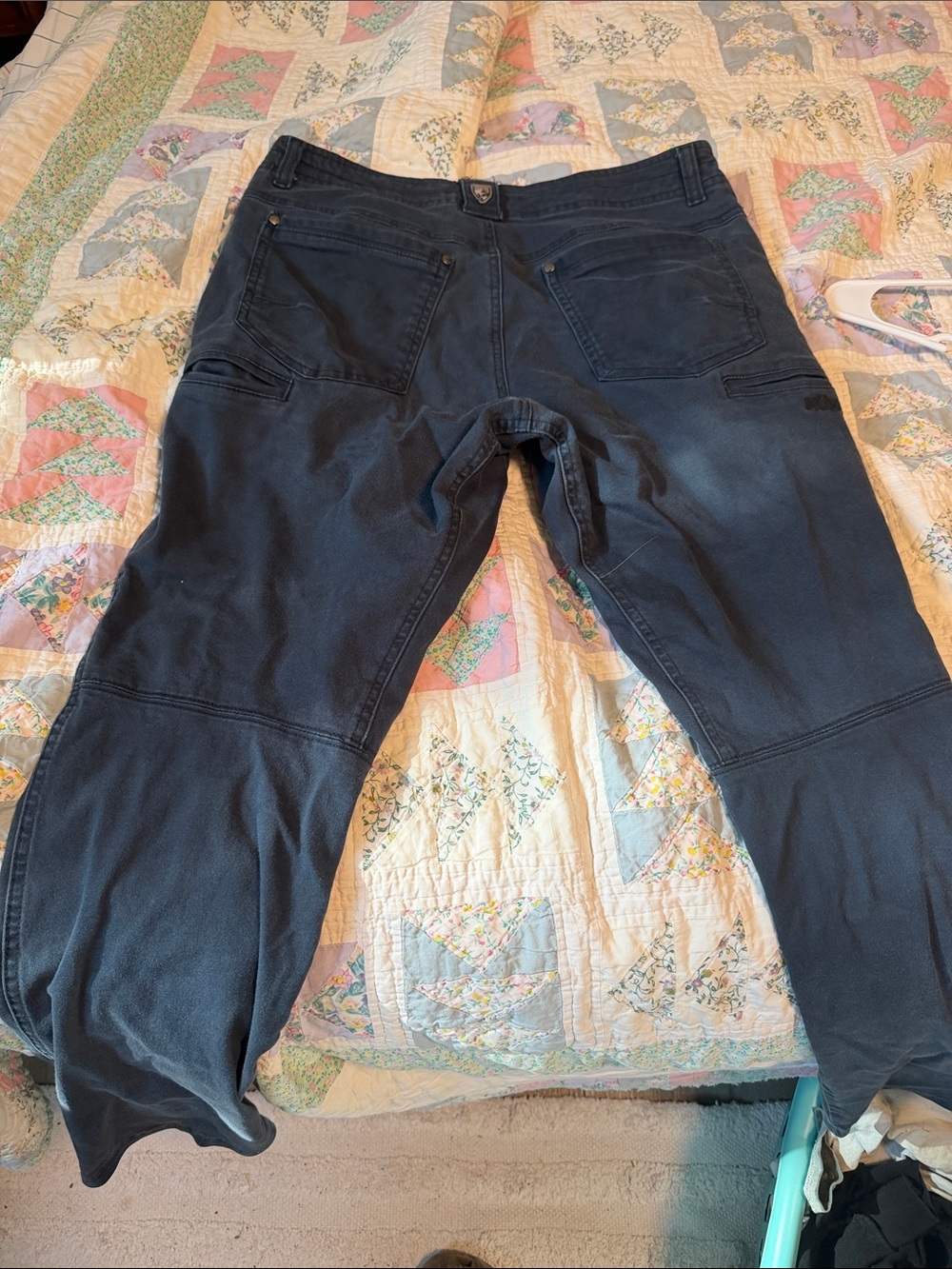 Kuhl Men's Black Cargo jeans